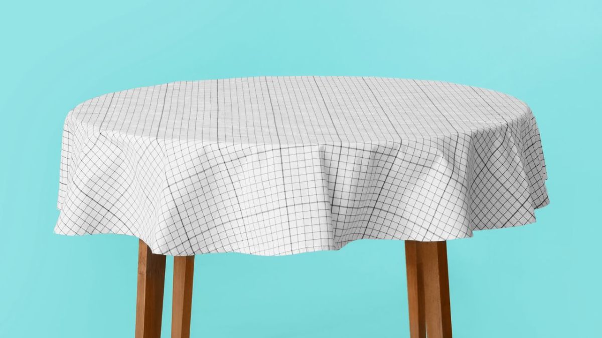10 Best Custom Tablecloth Print-On-Demand Suppliers