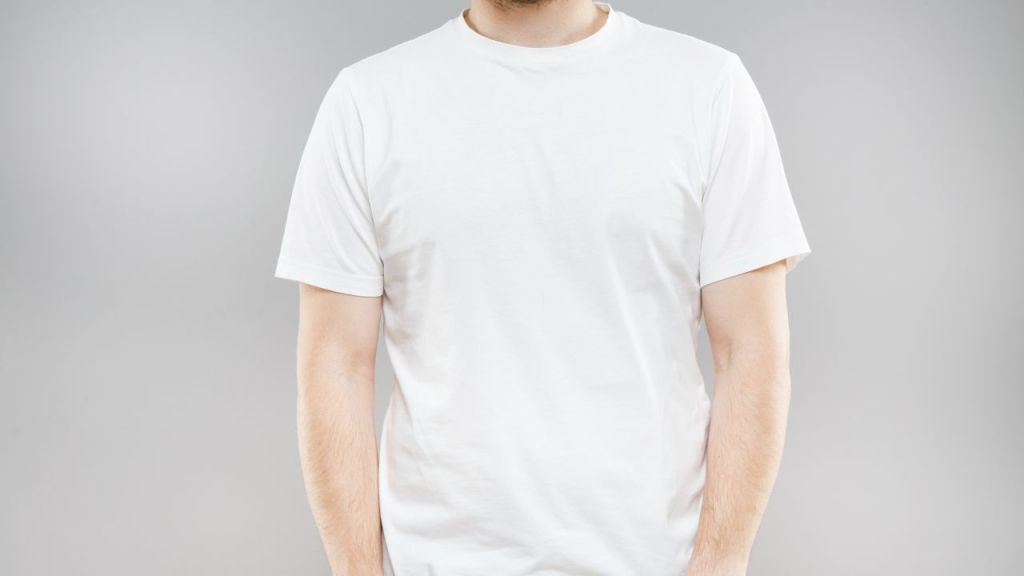 Wholesale Gildan t-shirt suppliers featured image